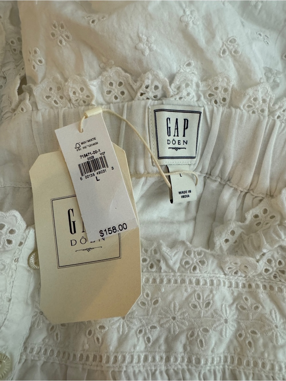 GAP White Eyelet Maxi Dress - Picture 2 of 5